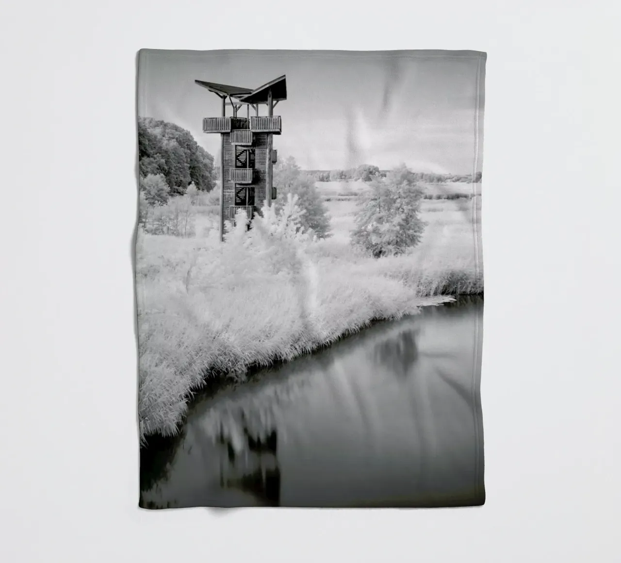 Mescherin Tower - Brandenburg coperta in pile da Håggard Photography | Ronny Behnert