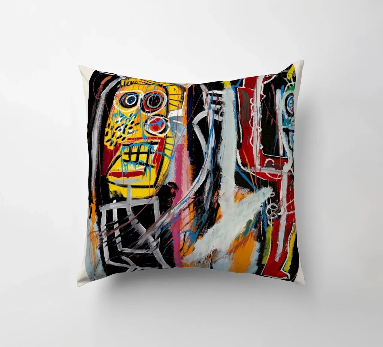 Basquiat "Teste di polvere" Ritratto neo-espressionista di energia grezza cuscino da NorwesClub