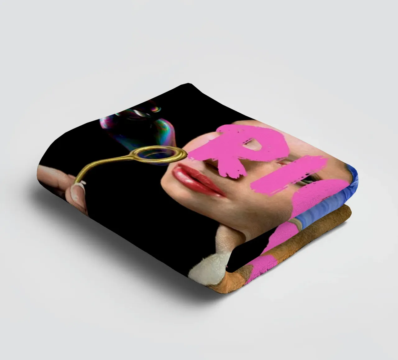 "Donna ricca con perla" - Vermeer Remix, Pop Art, Lusso, Pi asciugamano da bagno da NorwesClub