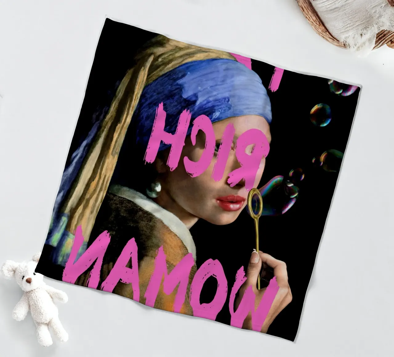 "Donna ricca con perla" - Vermeer Remix, Pop Art, Lusso, Pi coperta in pile da NorwesClub