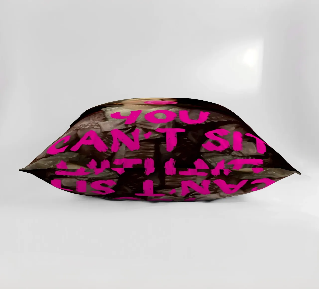 "Can't Sit With Me" - Pop Art, Remix classico, Meme Culture, cuscino da NorwesClub