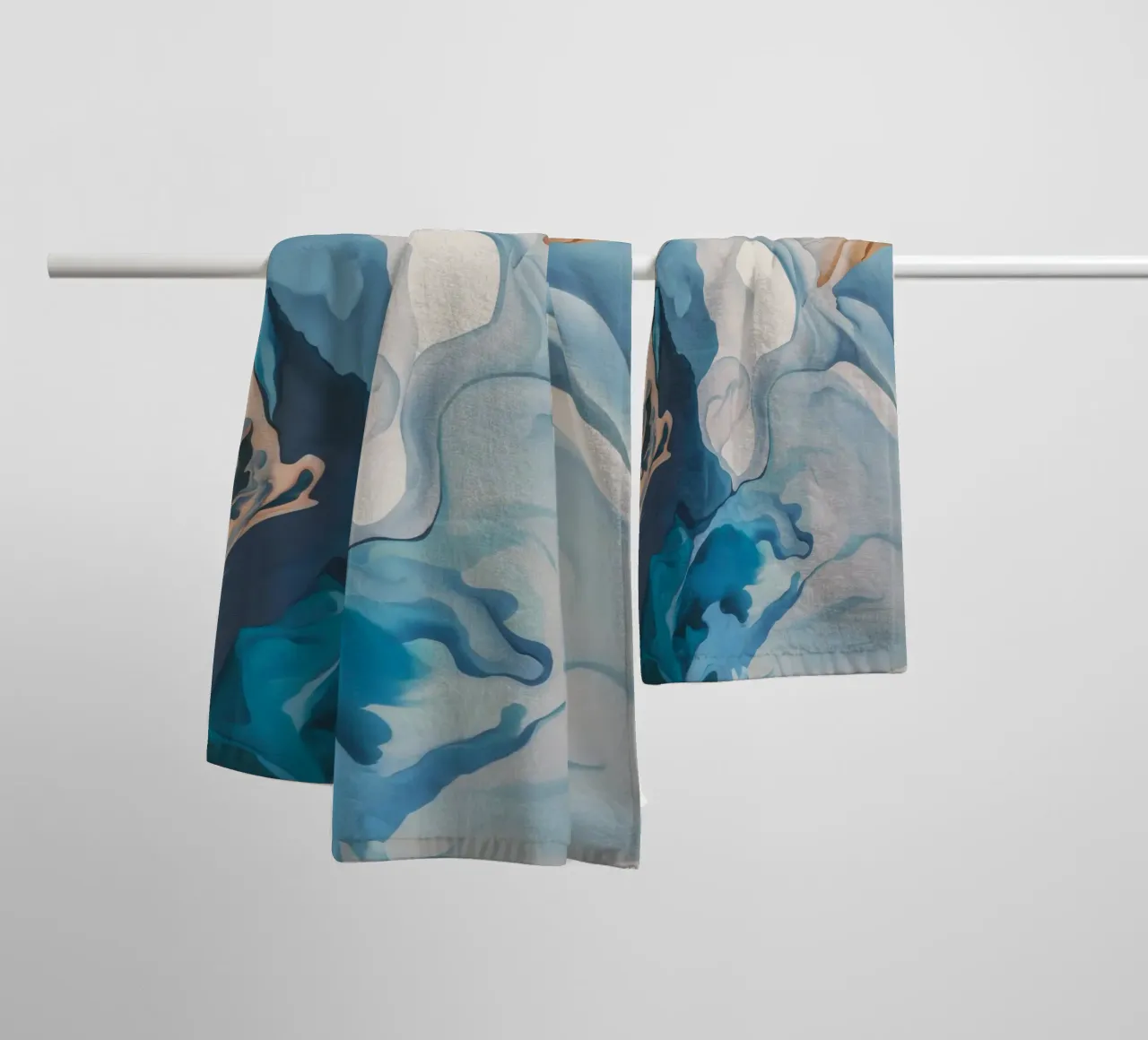 Aqua zijde werveling badhanddoek van Monarch Arc