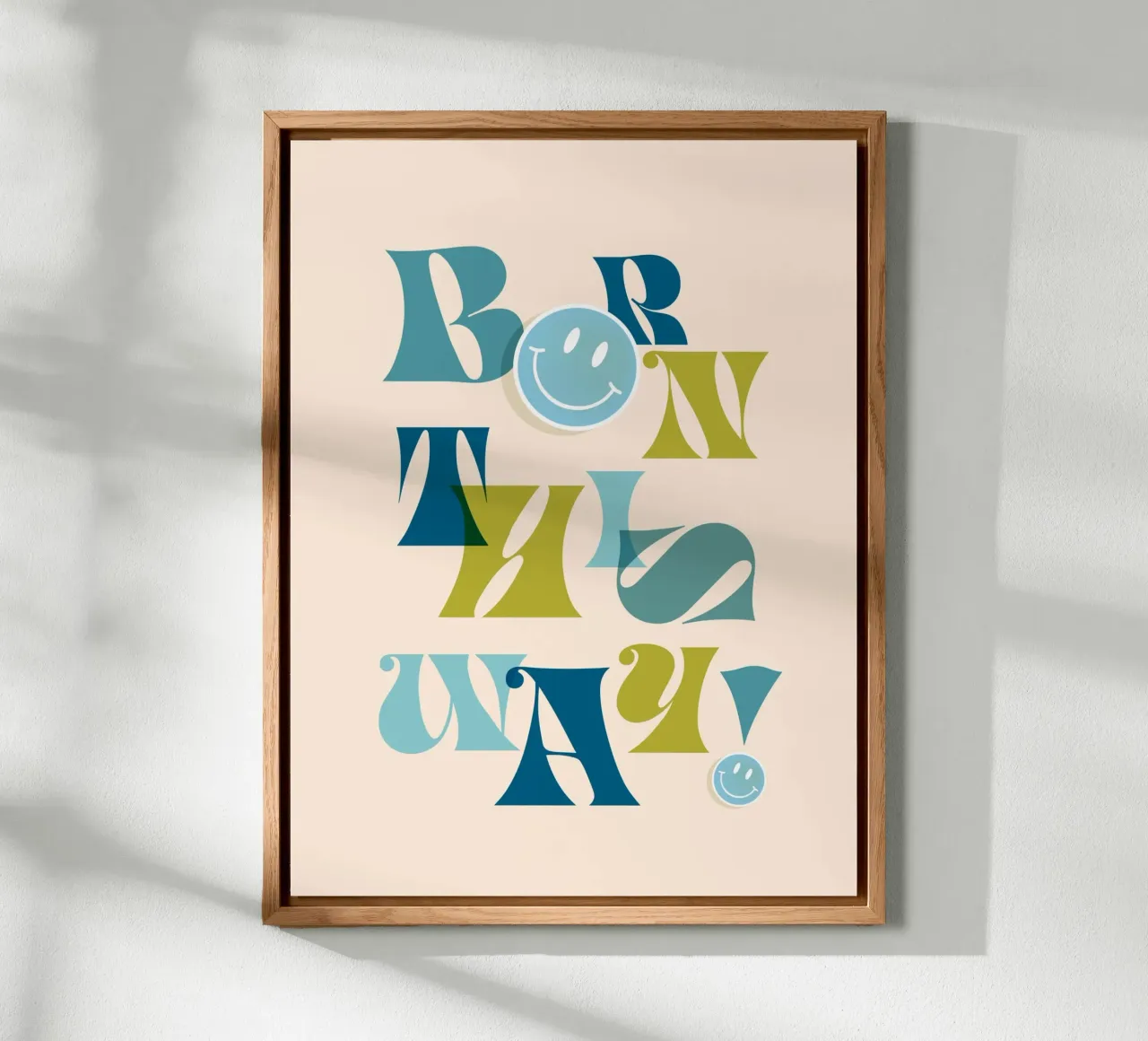 Orgoglio tipografico "BORN THIS WAY" blu e verde alluminio dibond da Dominique Vari Words