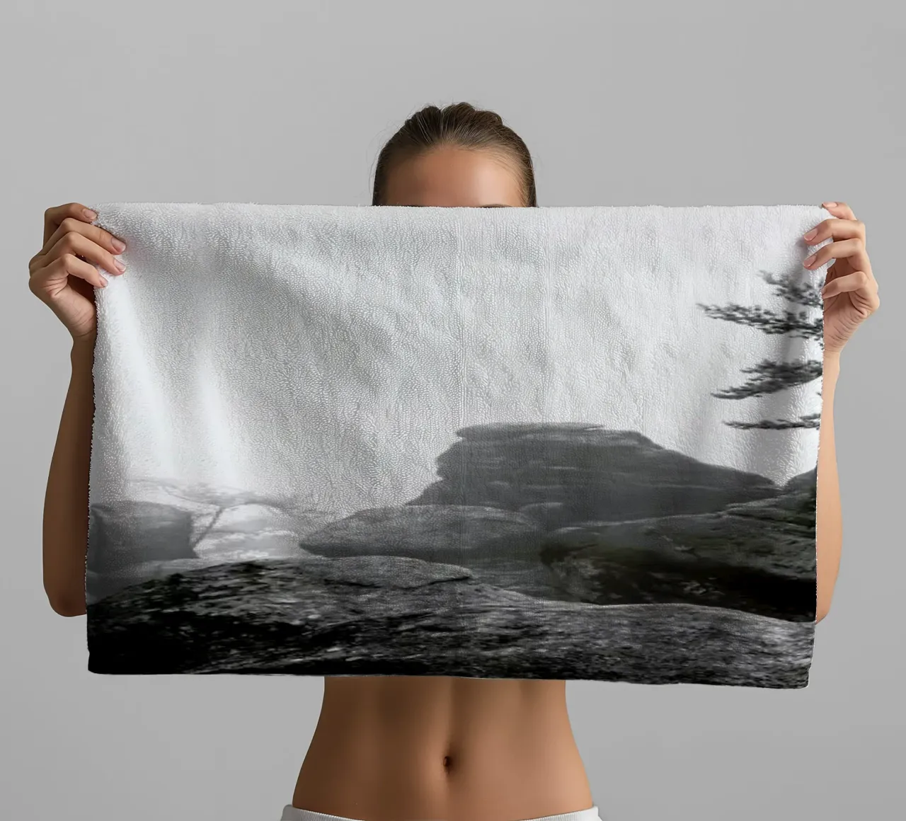 Barbarine Study 3 - Elbsandsteingebirge asciugamano da bagno da Håggard Photography | Ronny Behnert