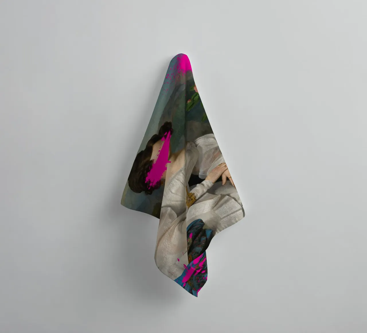"Pink Blur" - Remix classico, arte di strada, vibrante, tagliente asciugamano da bagno da NorwesClub