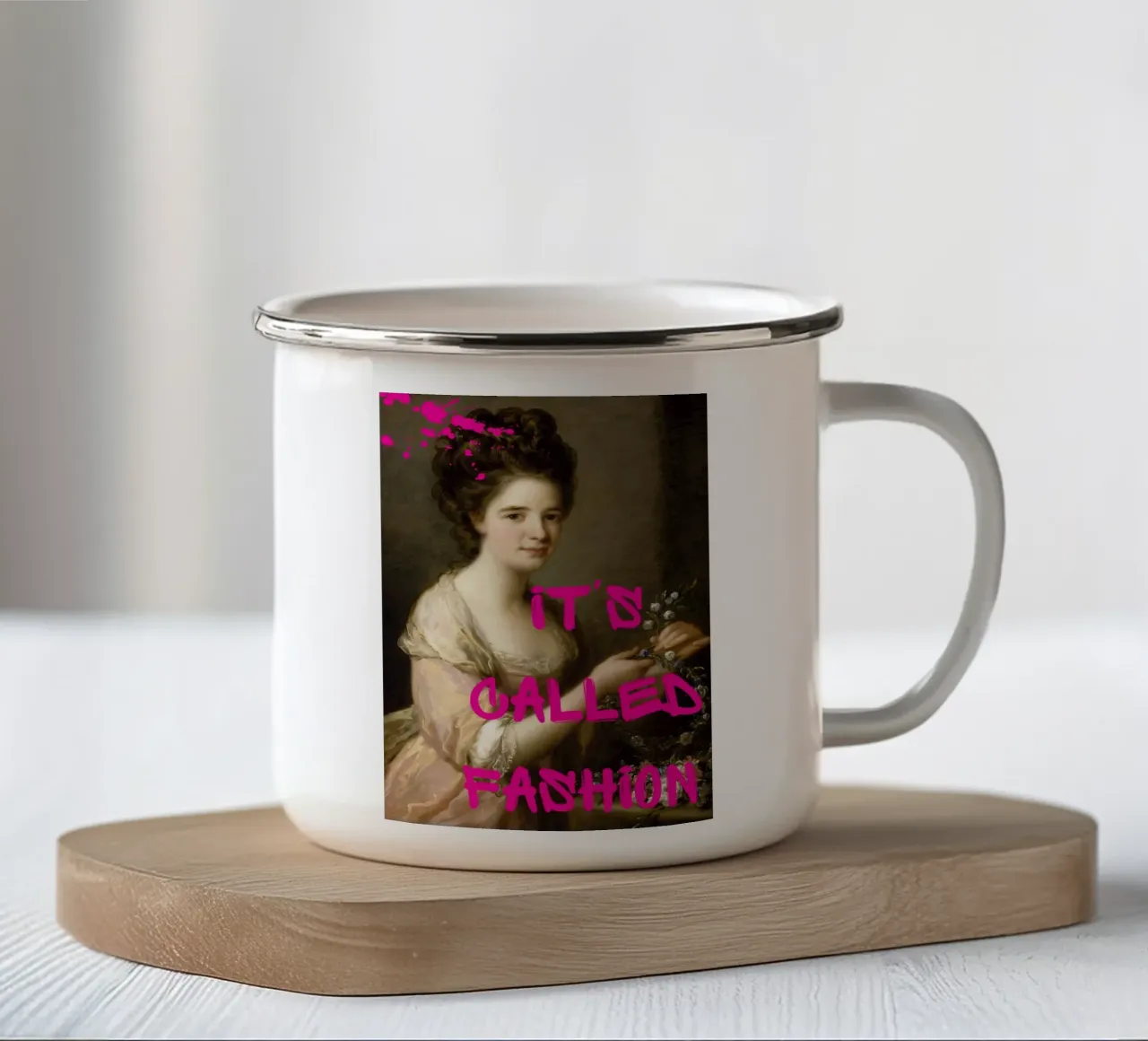 "Si chiama moda" - Kauffman, Pop Art, Trendy, Umoristico tazza in smalto da NorwesClub