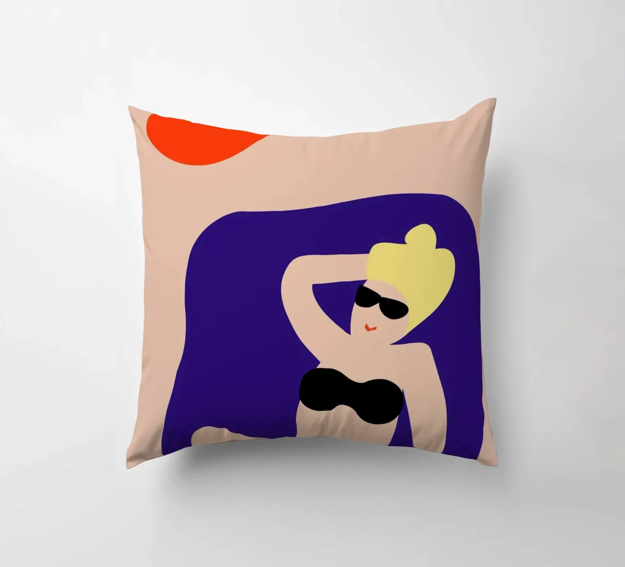 sunbath. cuscino da FRICKE DESIGN