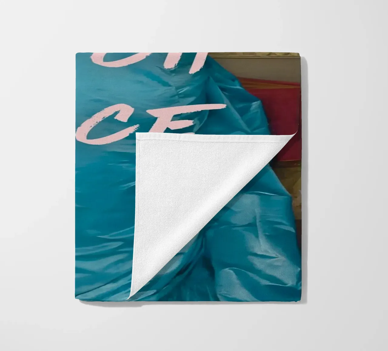 "Faccia da stronza a riposo" - Pop Art, Remix classico, Umoristico, Tre telo mare da NorwesClub
