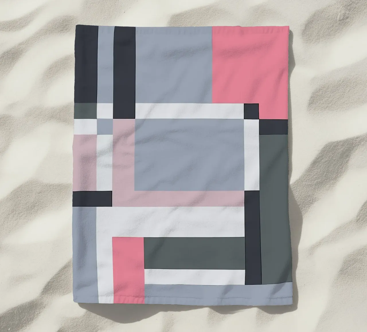 Equilibrio geometrico in rosa e grigio telo mare da Artbyvo