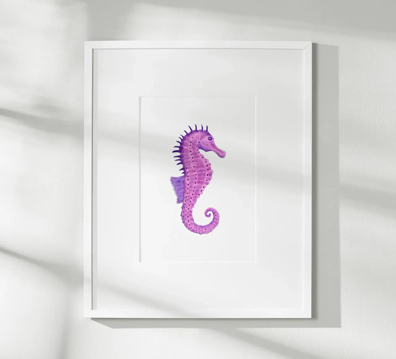 Incantevole cavalluccio marino viola - Acquerello sulla vita marina poster con telaio in legno da NorwesClub