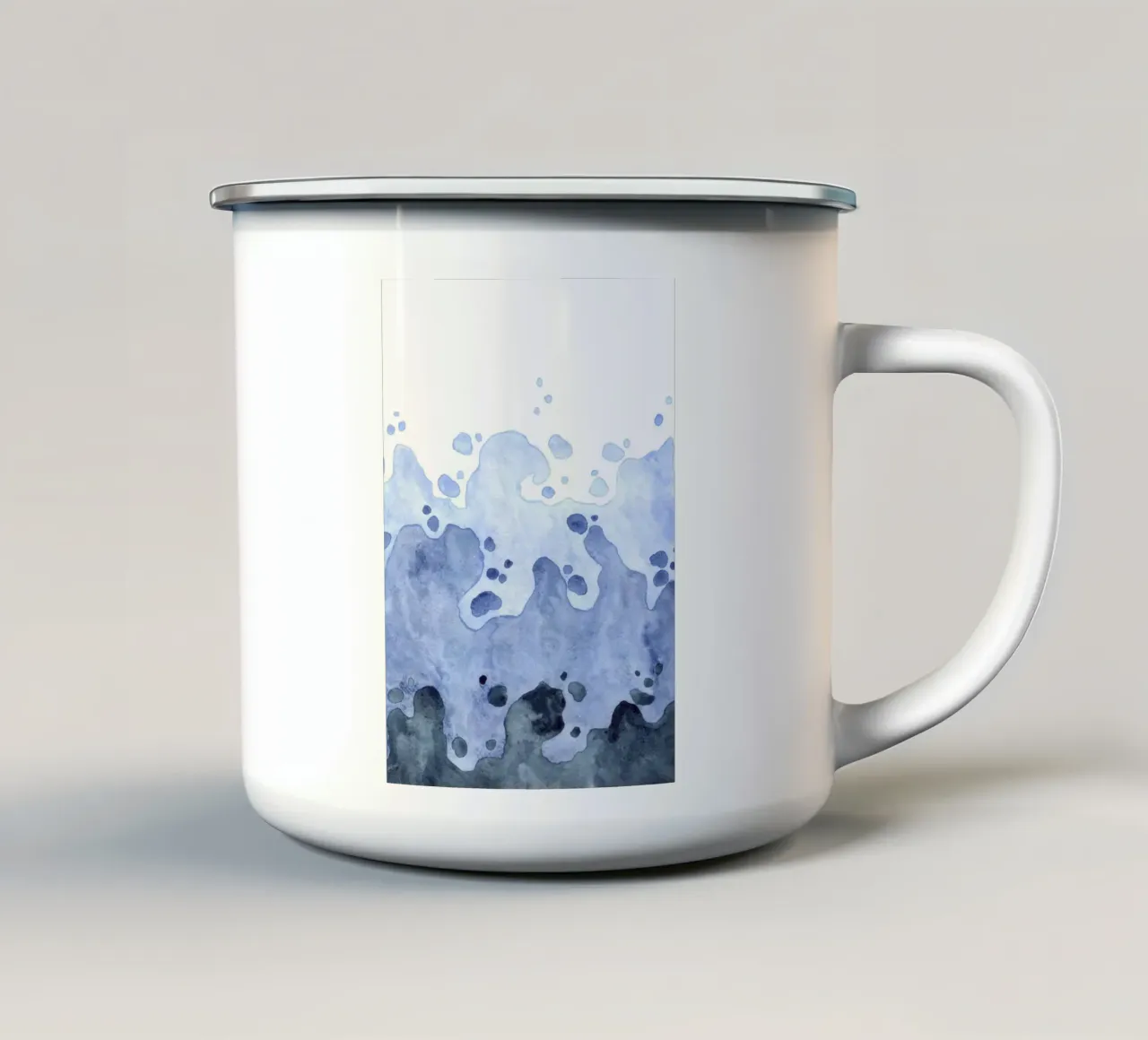 Spruzzo d'oceano astratto - Arte acquerello blu dinamico tazza in smalto da NorwesClub
