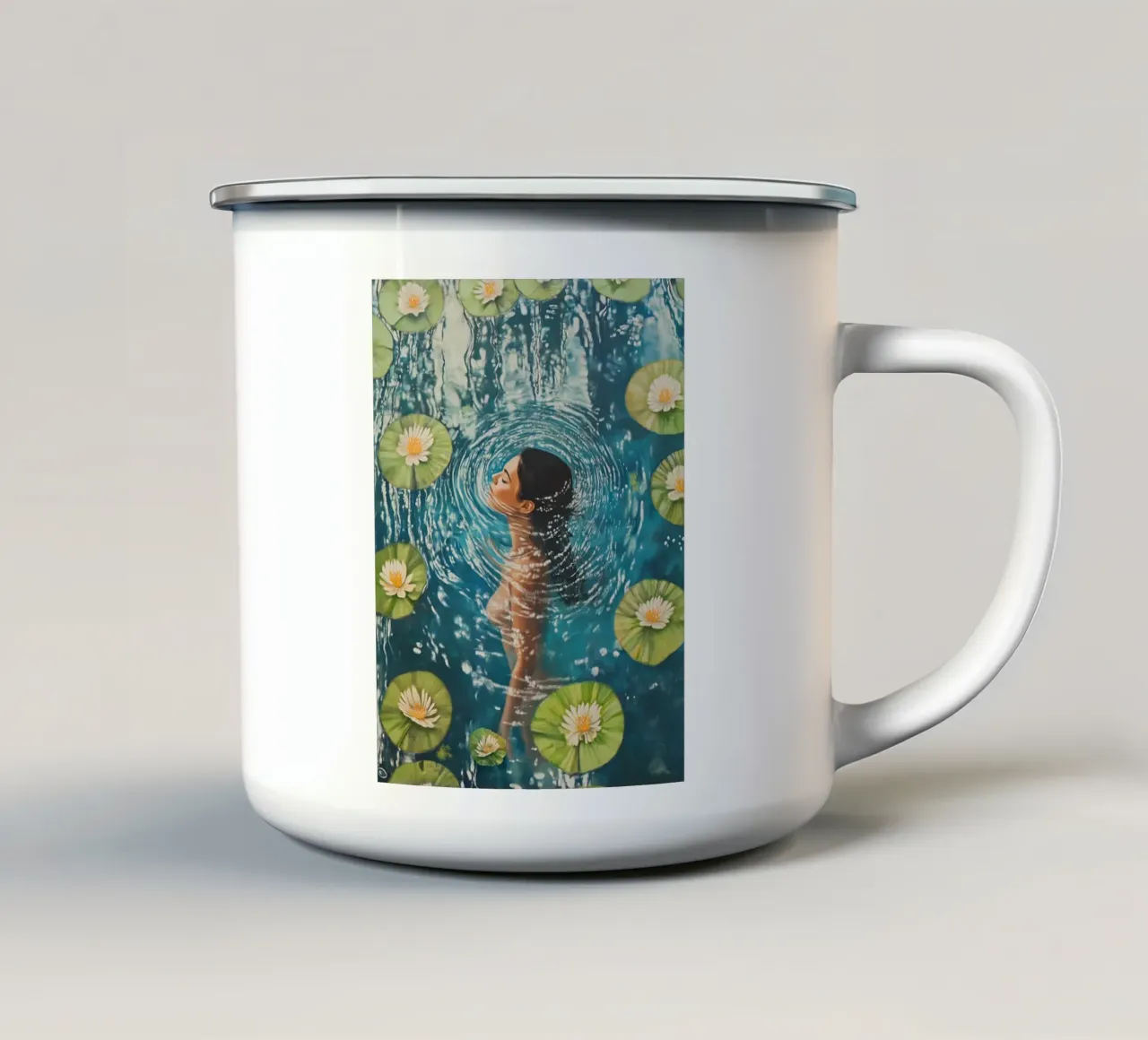 Donna con ninfee tazza in smalto da Carinaprint