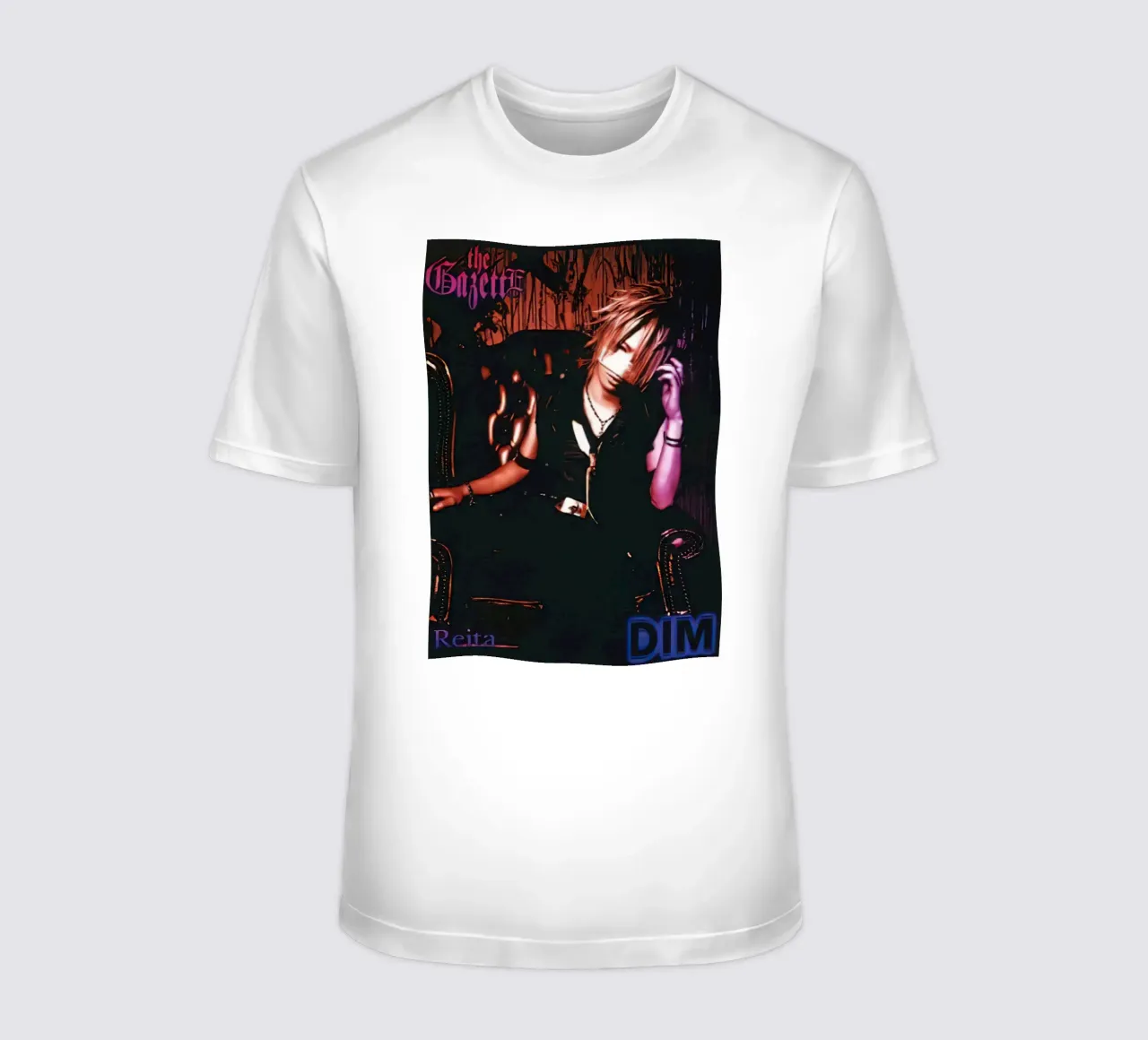 Reita Sitting t-shirt by matilda Shop