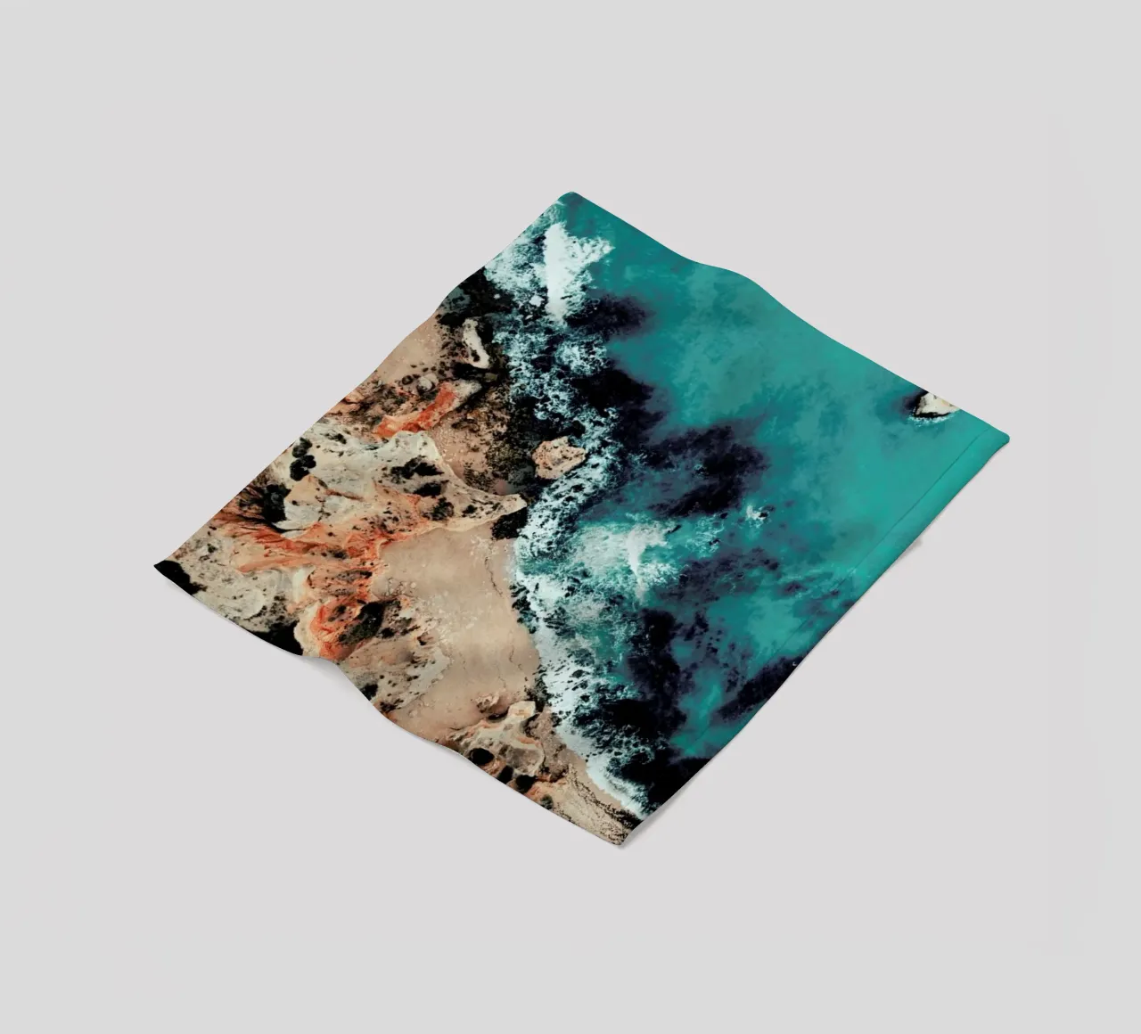 Atlantic Energy coperta in pile da Sebastian Hilgetag