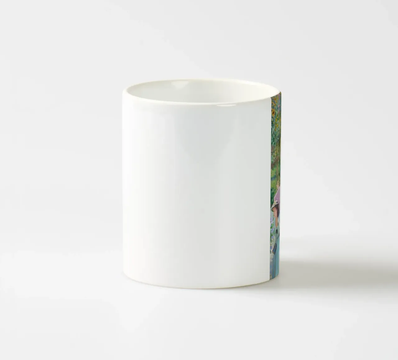 le signore sono nel giardino fiorito di claude monet tazza in ceramica da belong shop