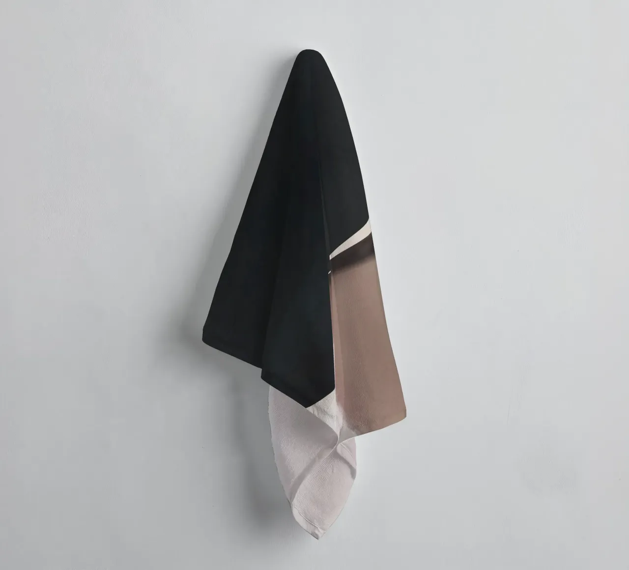 At the edge towel by Little Dean