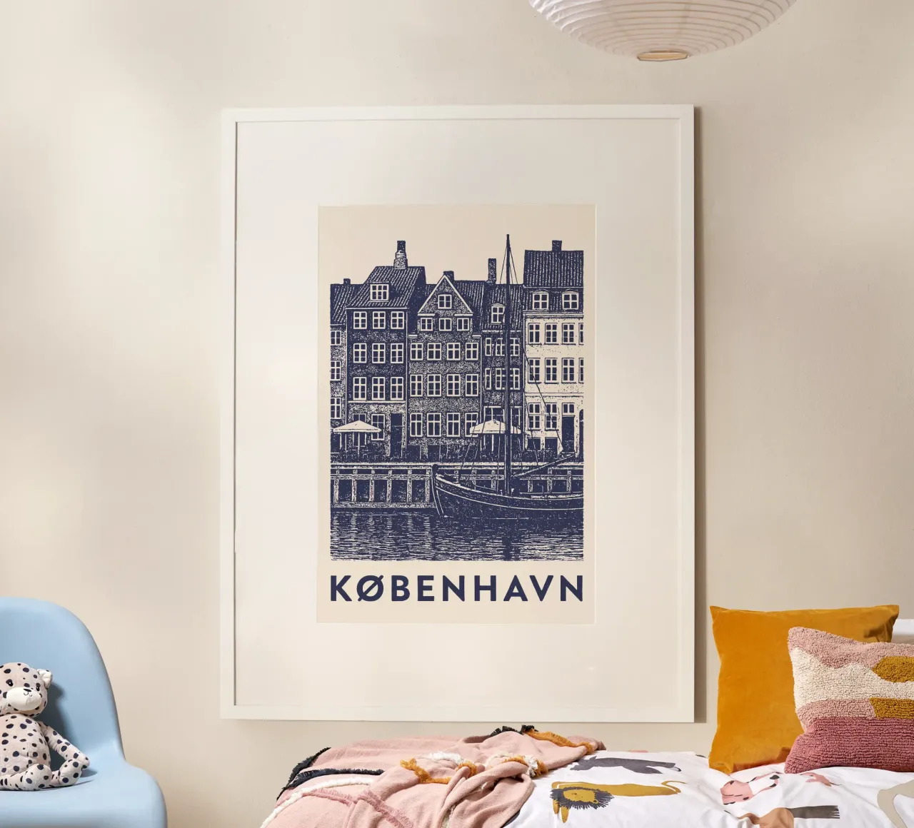Hafenblick Kopenhagen – Linocut Series poster con telaio in legno da Studio Mooodz