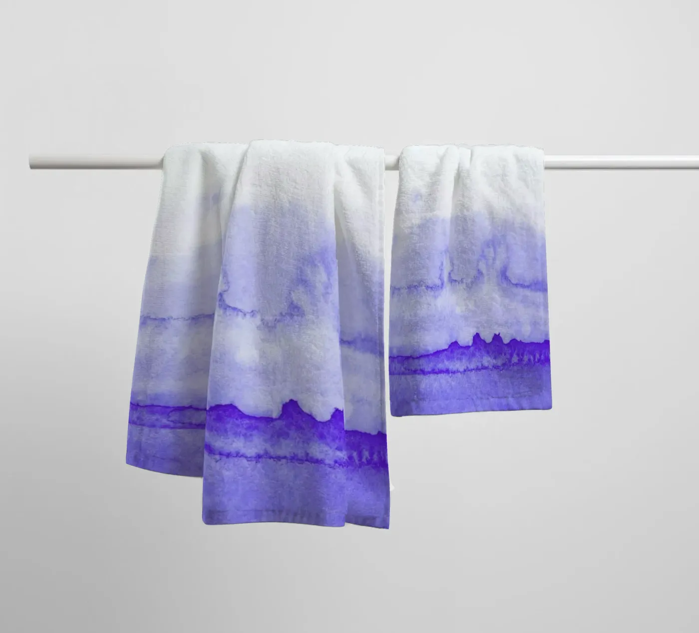 Azul towel by STUDIO LEEMO