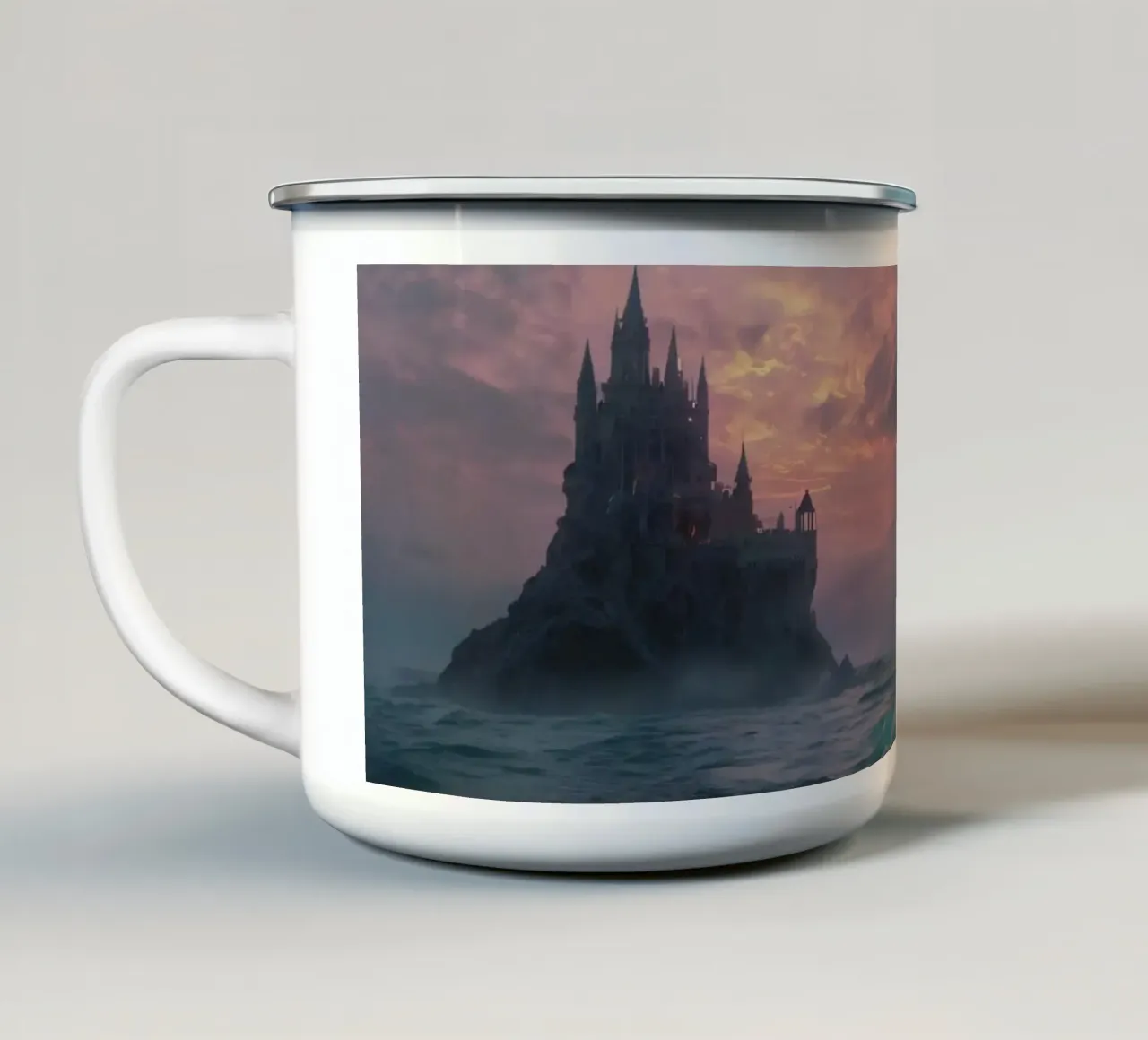 Un castello mistico sorge dall'oceano al tramonto tazza in smalto da DesignDoodle