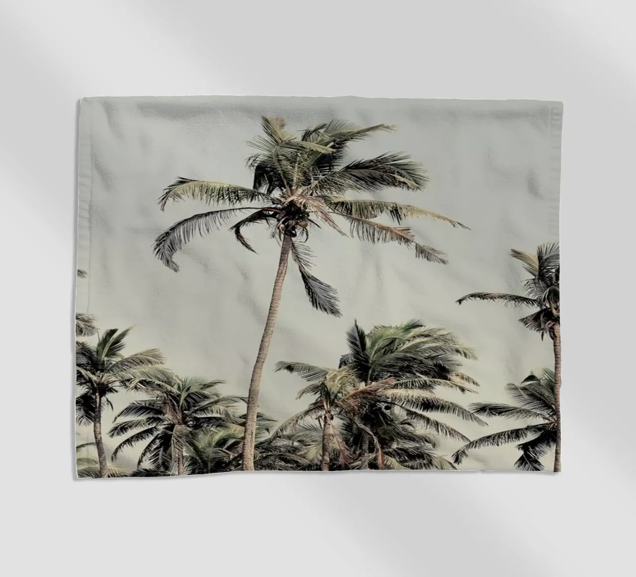 Palm Trees On The Beach telo mare da Victoria Frost