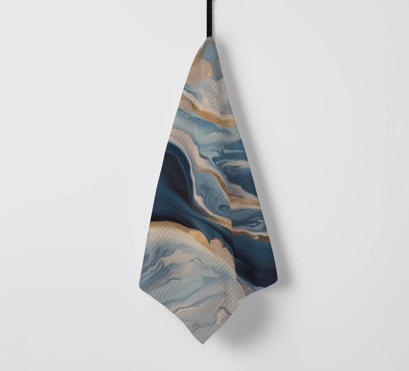 Tidal Bloom Trace Geschirrtuch von Monarch Arc