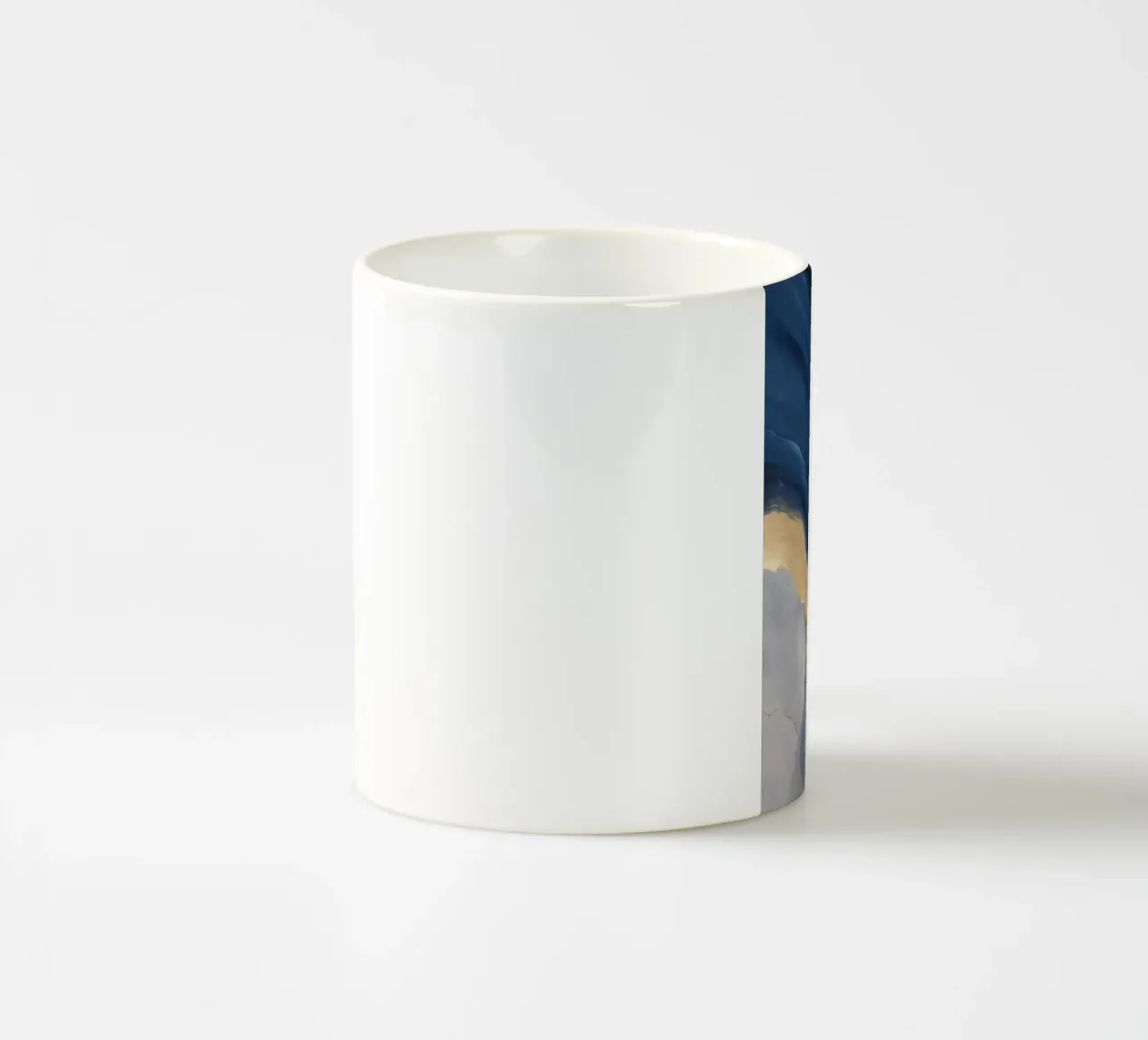 Deriva di Sapphire Fold tazza in ceramica da Monarch Arc