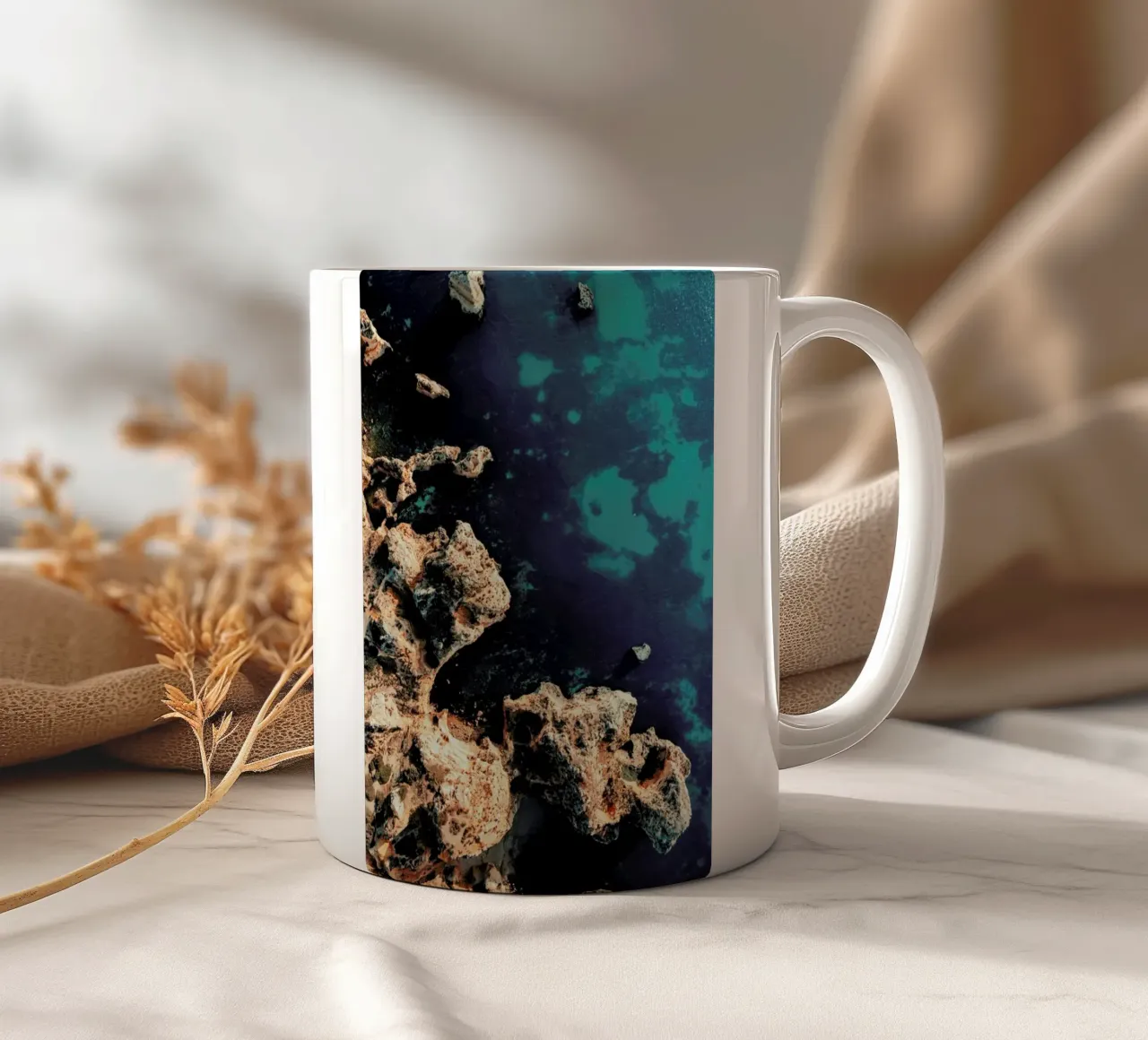 Coasts And Stones tazza in ceramica da Sebastian Hilgetag
