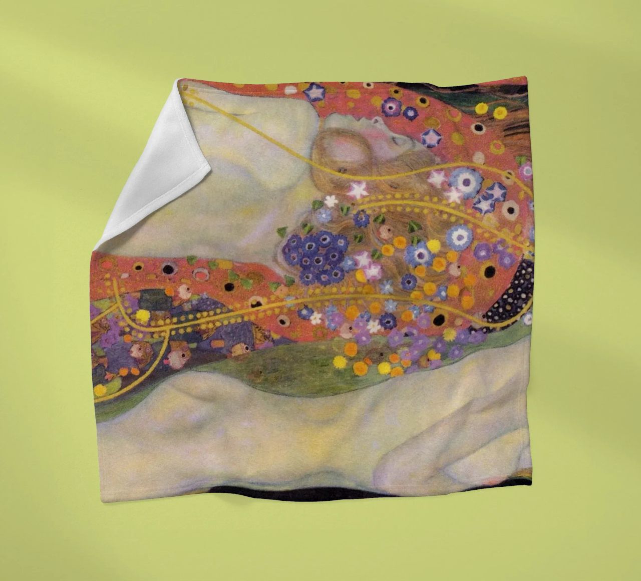 Serpenti d'acqua I e II" di Gustav Klimt coperta in pile da Classic Art Prints