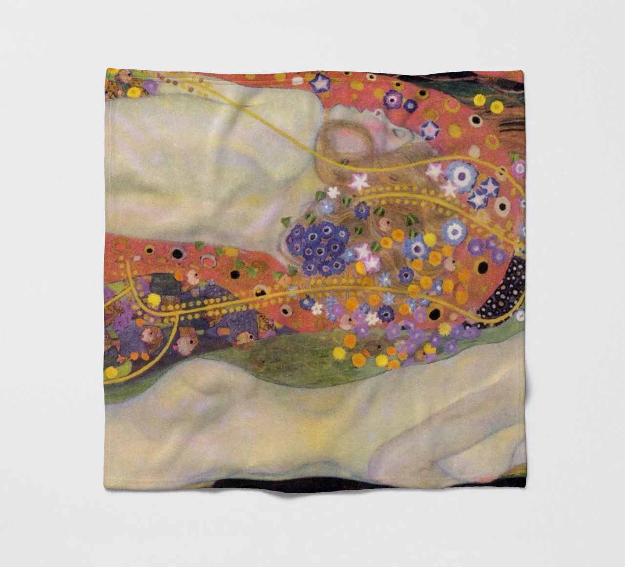 Serpenti d'acqua I e II" di Gustav Klimt coperta in pile da Classic Art Prints