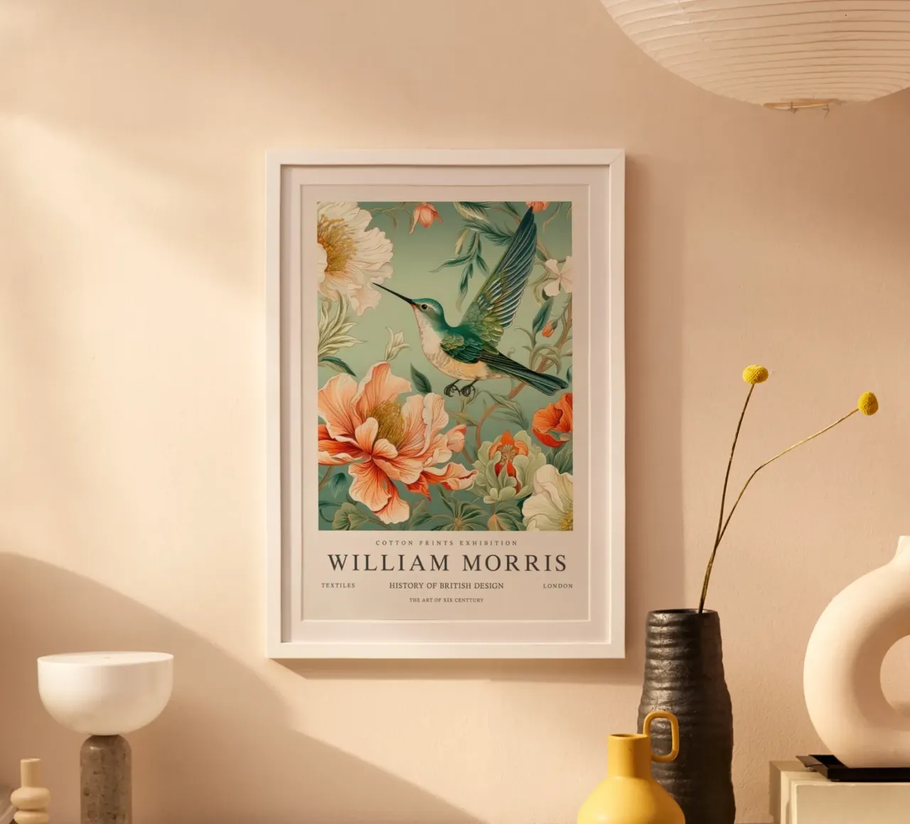 uccello del miele appollaiato su una rosa william morris poster con telaio in alluminio da komo store
