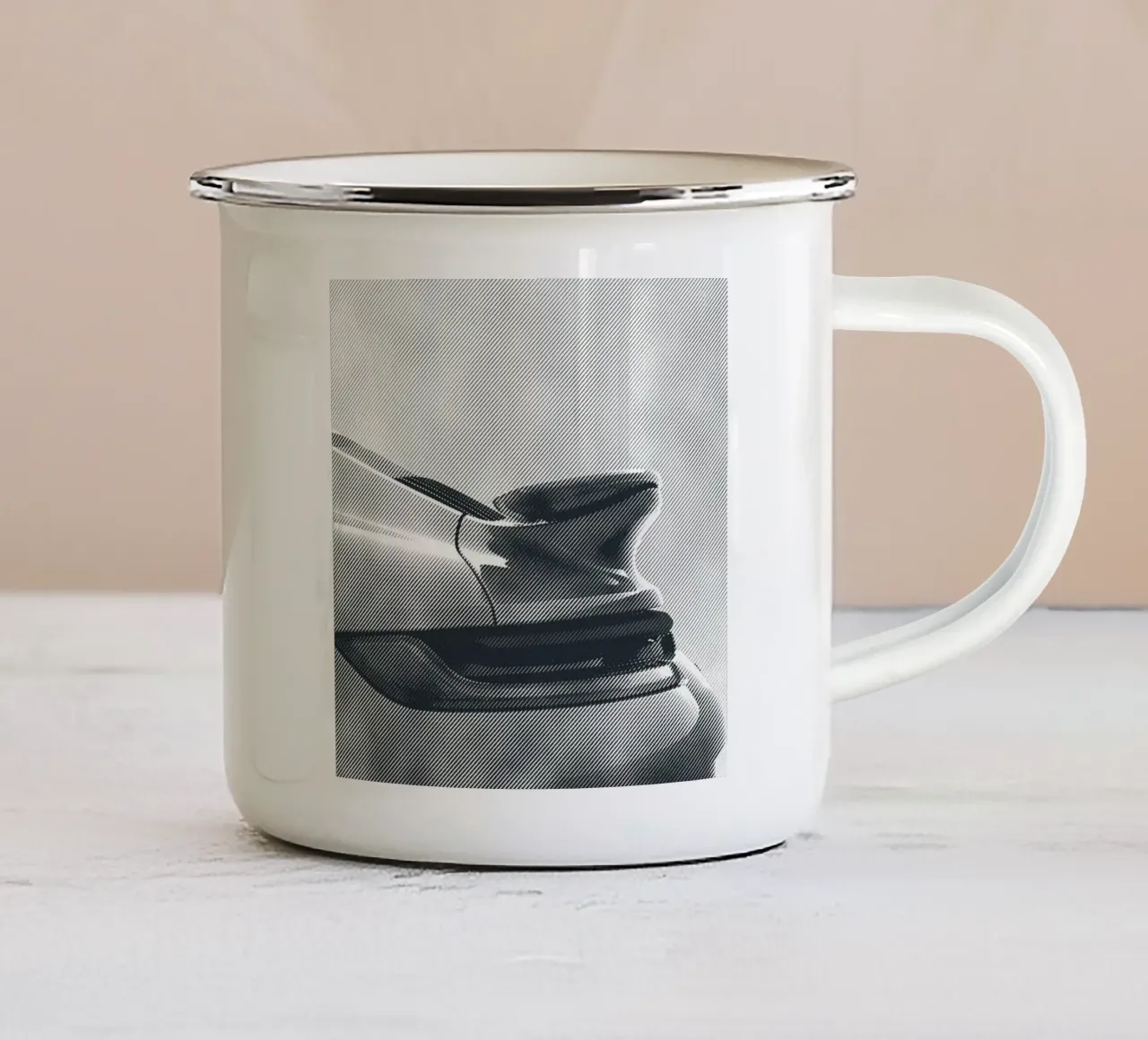 Porsche tazza in smalto da Flo Klein