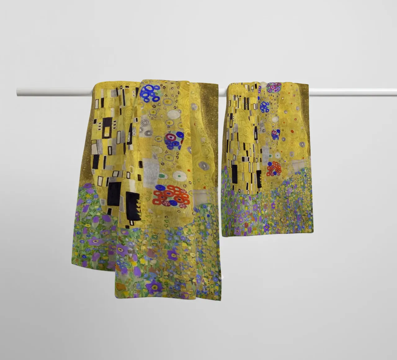 Il bacio" di Gustav Klimt asciugamano da bagno da Classic Art Prints