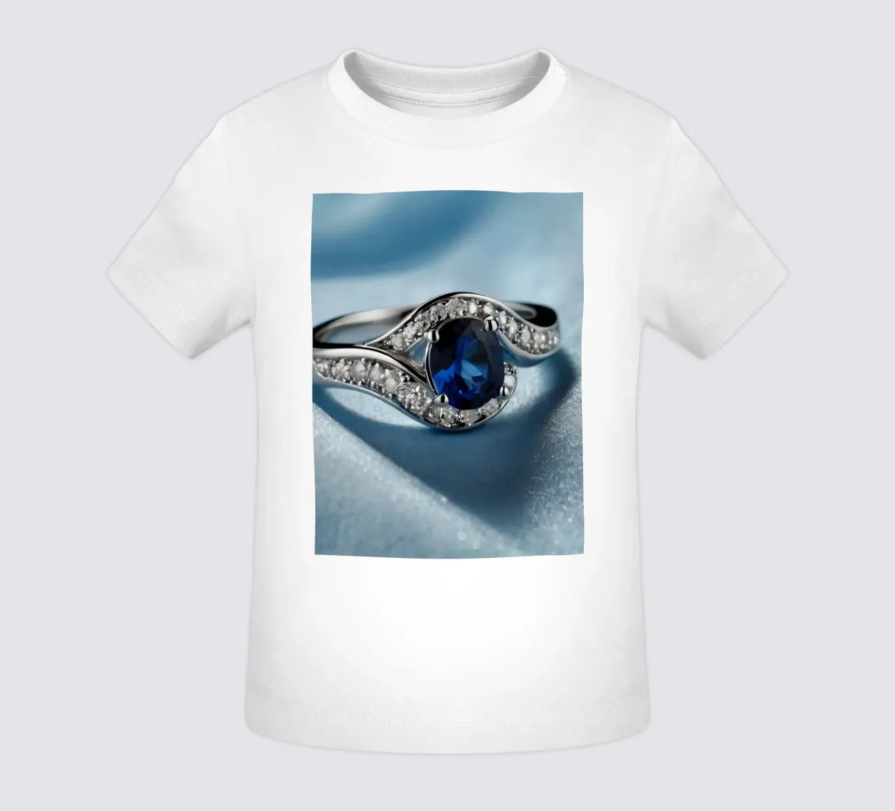 Elegante anello in argento con gemma di zaffiro maglietta neonato da DesignDoodle