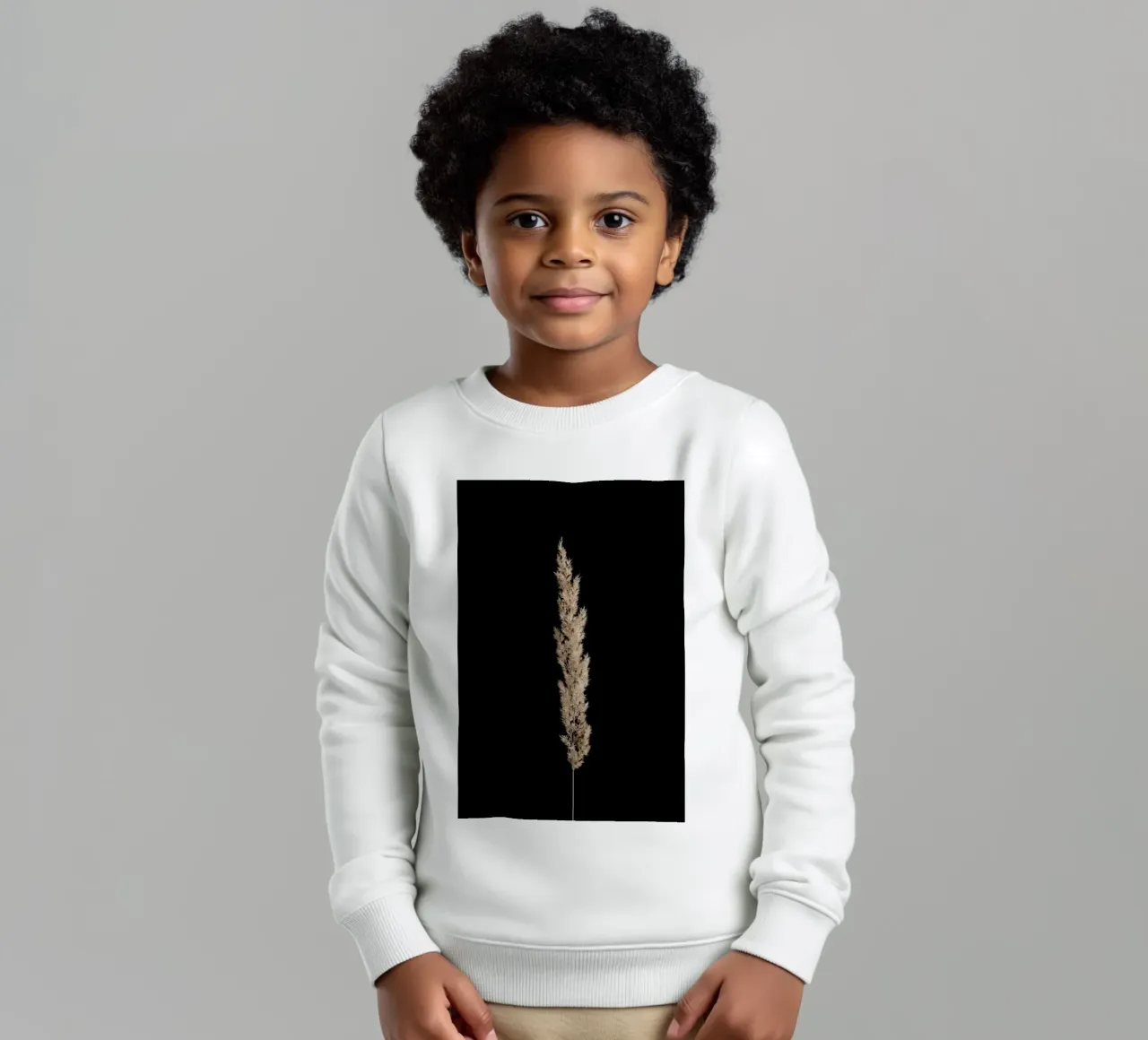 Minimal Pampas Grass On Black felpa bambino da Studio Nahili
