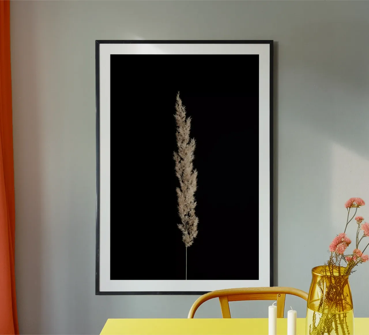 Minimal Pampas Grass On Black carta hahnemühle da Studio Nahili