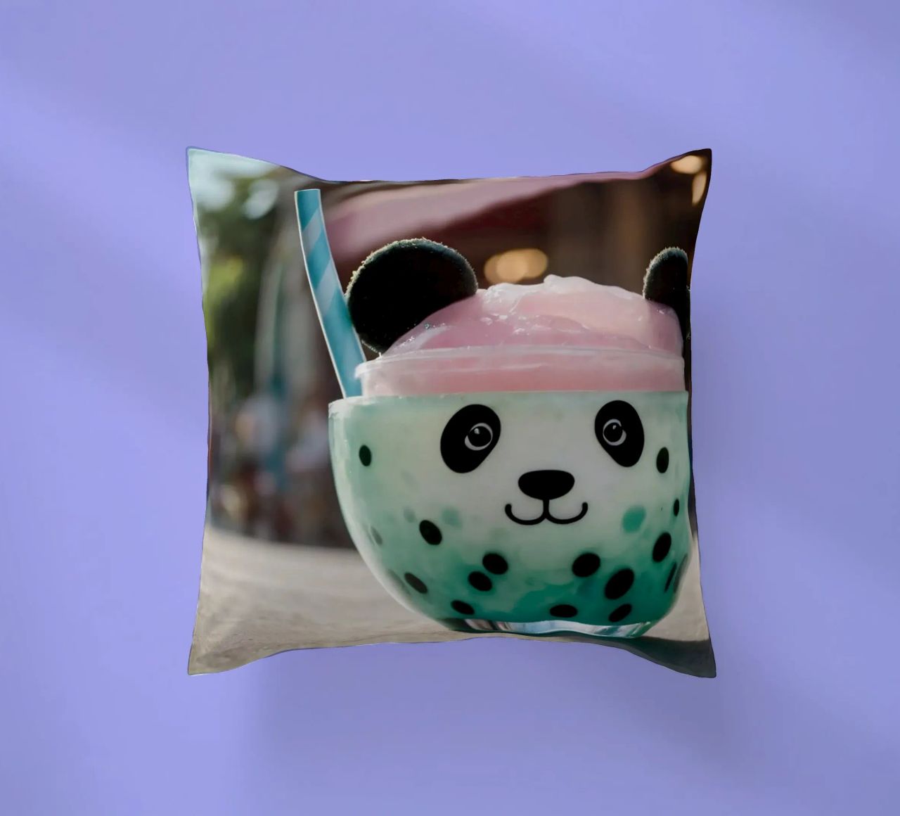 Dessert colorato a tema panda servito in una simpatica tazza cuscino da DesignDoodle