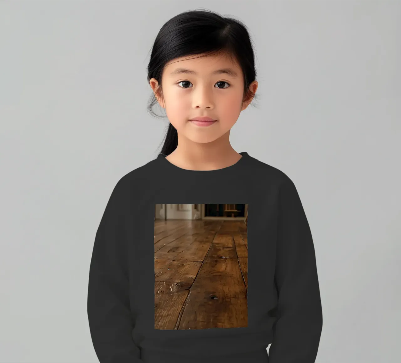 Pavimento in legno con texture ricca e lucentezza in un ambiente accogliente felpa bambino da DesignDoodle