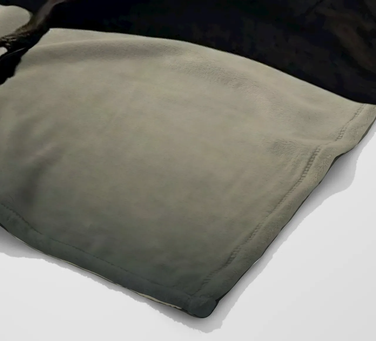 Un pipistrello sospeso a mezz'aria che mette in mostra la sua impressionante apertura alare coperta in pile da DesignDoodle