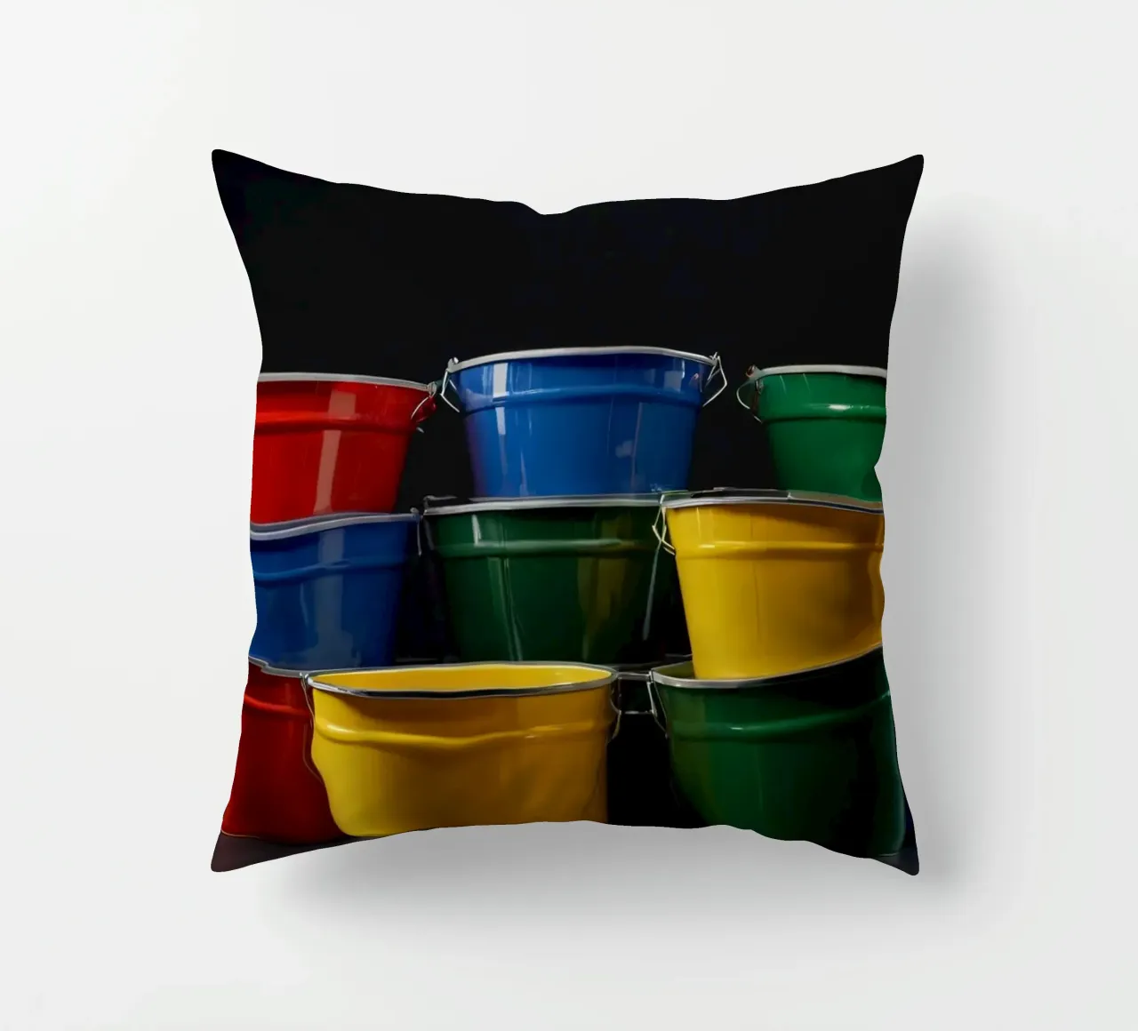 Secchi colorati impilati in una disposizione creativa cuscino da DesignDoodle