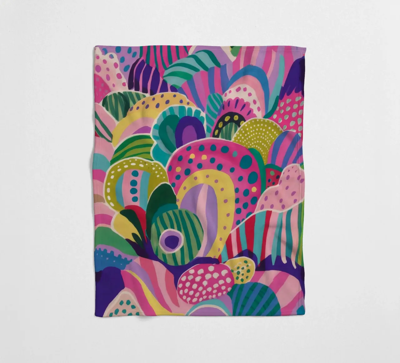 Colline capricciose in fiore coperta in pile da Zep Layers