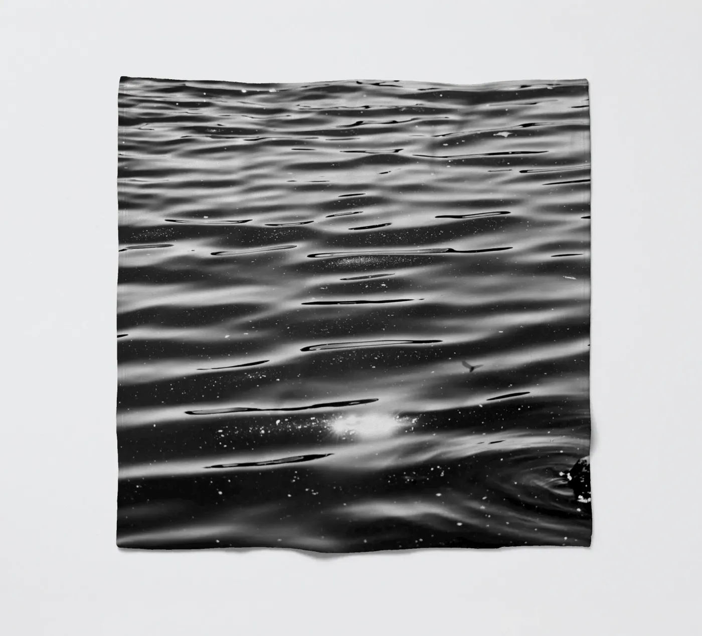 Ruhiger See Fleecedecke von rafael campezato