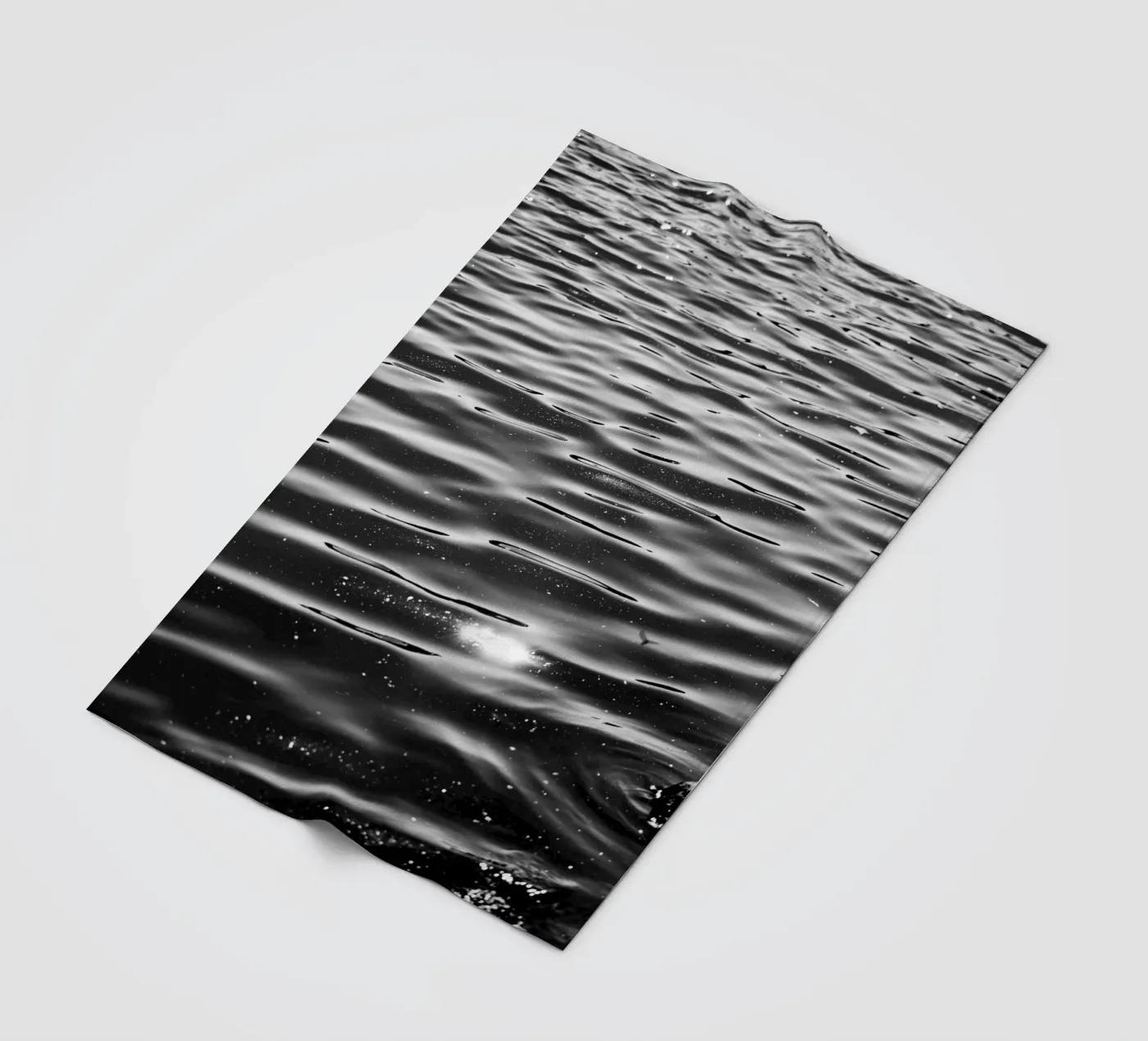 Ruhiger See Fleecedecke von rafael campezato