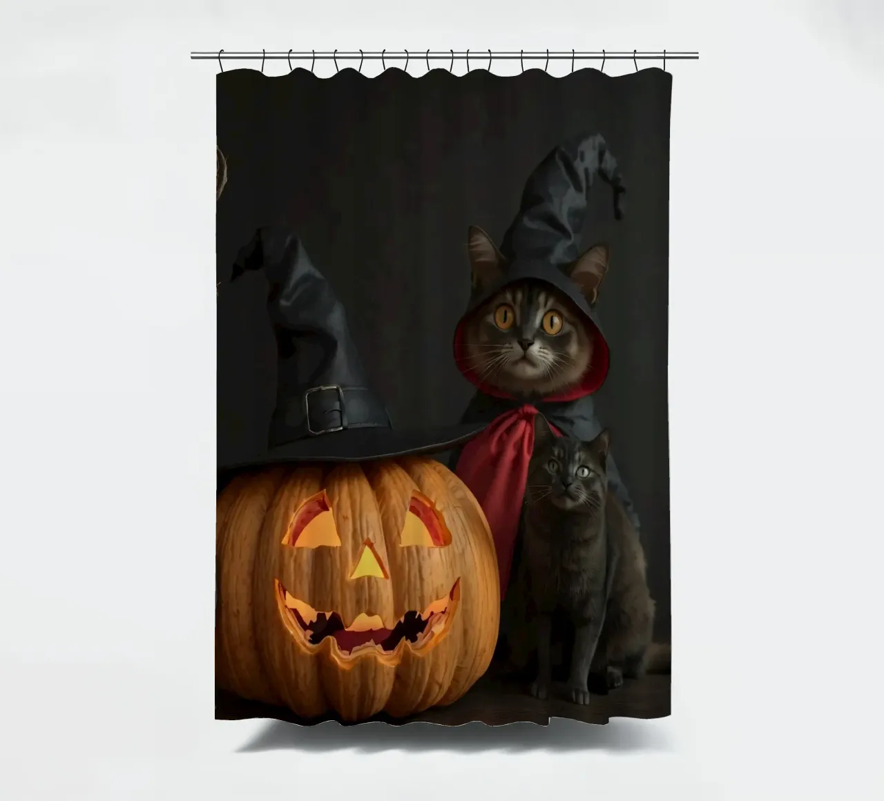 Gatti con cappelli da mago posano accanto a una zucca intagliata tenda da doccia da DesignDoodle