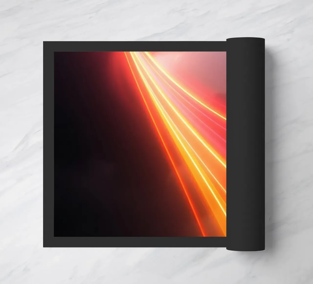 astratto con scie di luce dinamiche su un cielo scuro e tempestoso zerbino da DesignDoodle