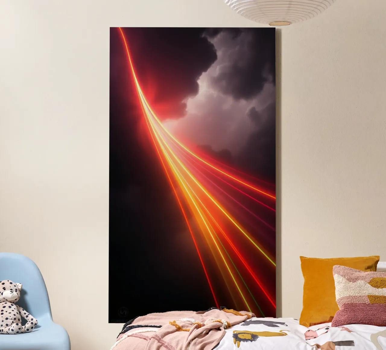 astratto con scie di luce dinamiche su un cielo scuro e tempestoso tela da DesignDoodle