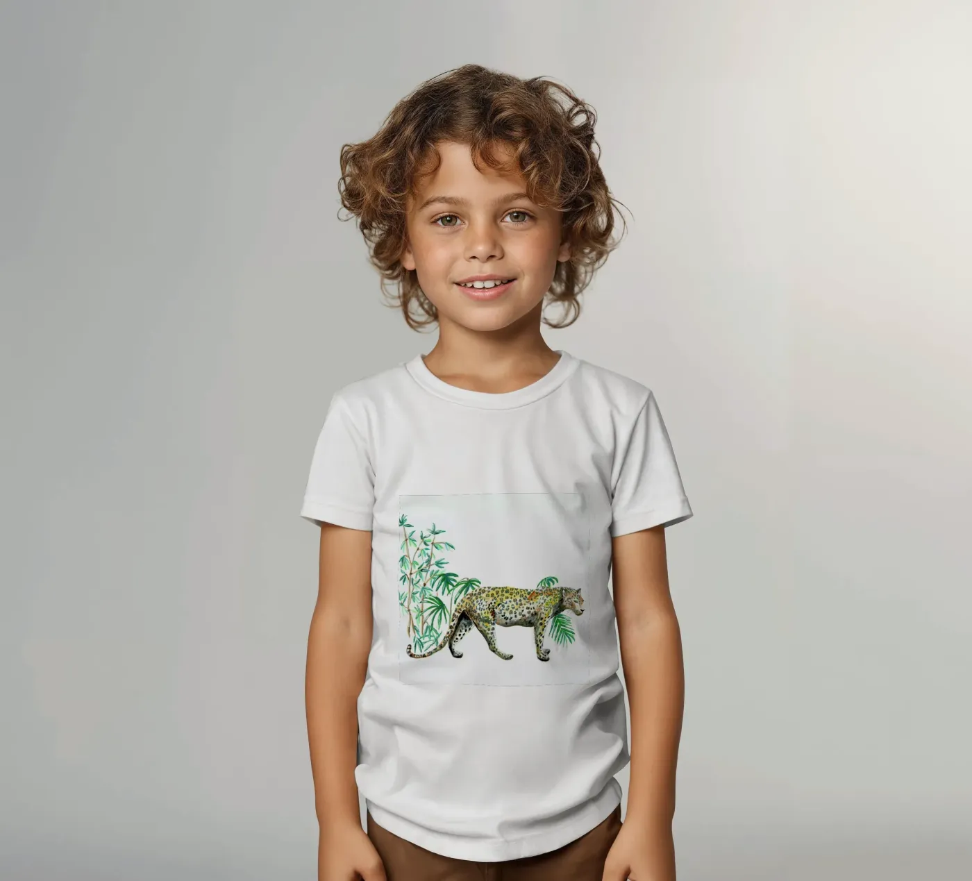 Leopard kids t-shirt by Femke Zwaan