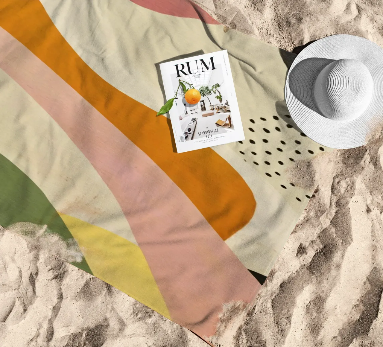 Composizione di forme astratte in tonalità retrò telo mare da Stilrausch