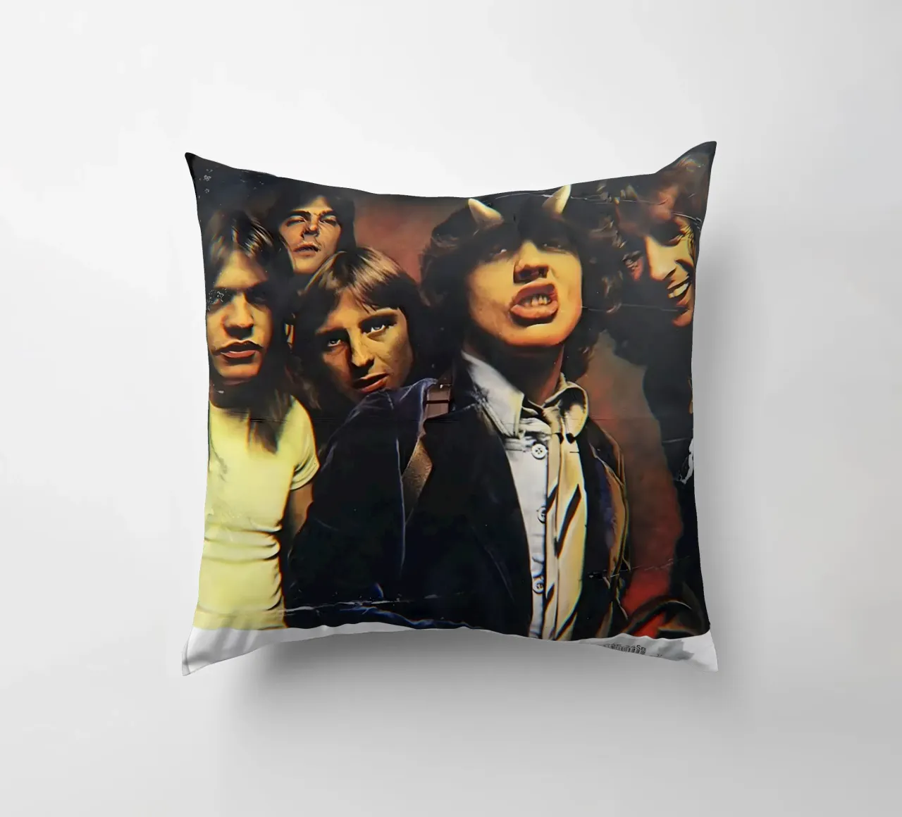AC/DC cuscino da Low poly art