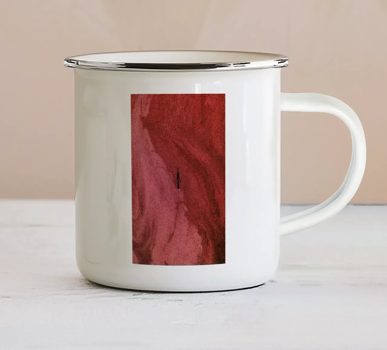 Cranberries II tazza in smalto da METROPOLIS