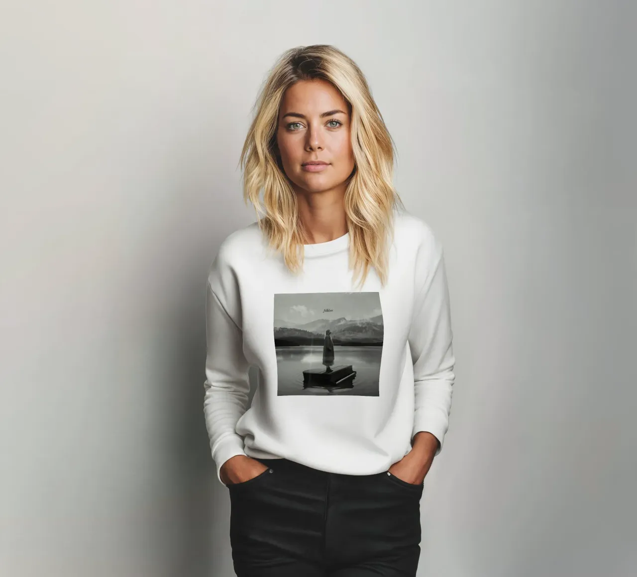 Folklore Bw Swift Sweatshirt von AARON